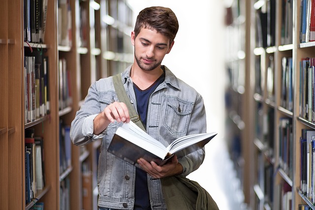 Estudiante ciencias de la información